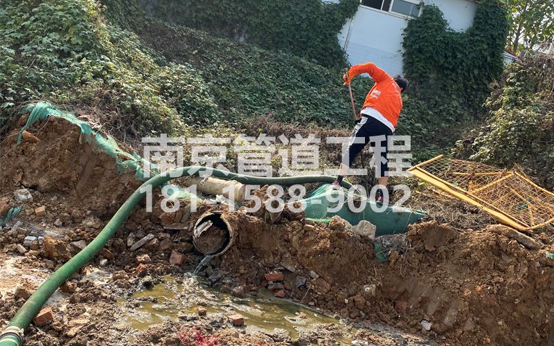 263夫子庙工地化粪池清理